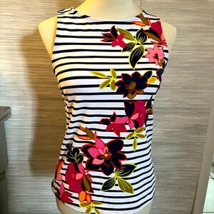 Lands’End Size 6 High Neck Tankini Top Stripe w/Diagonal Floral Pattern soft cup